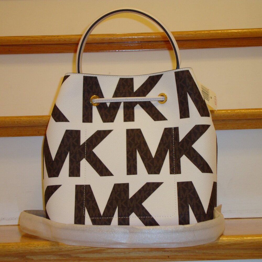 Michael Kors Suri LG Bucket Shoulder/Crossbody Bag MK White/Brown NEW WITH TAGS! - Picture 2 of 10